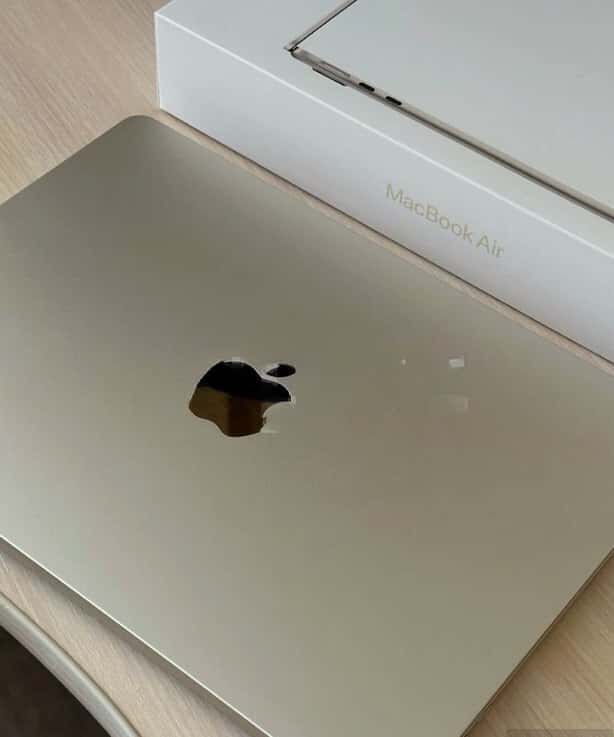Apple brand laptop, Gray color - Tenderyard