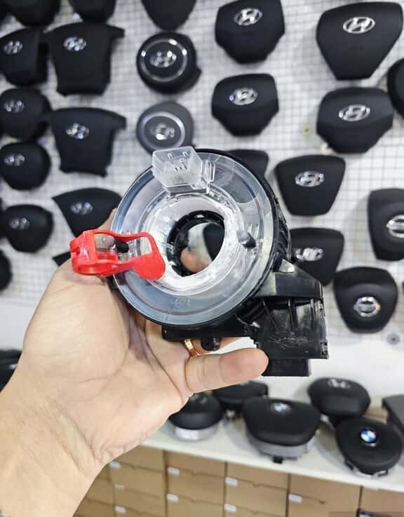 Steering wheel clock spring for Mazda 3 - Tenderyard