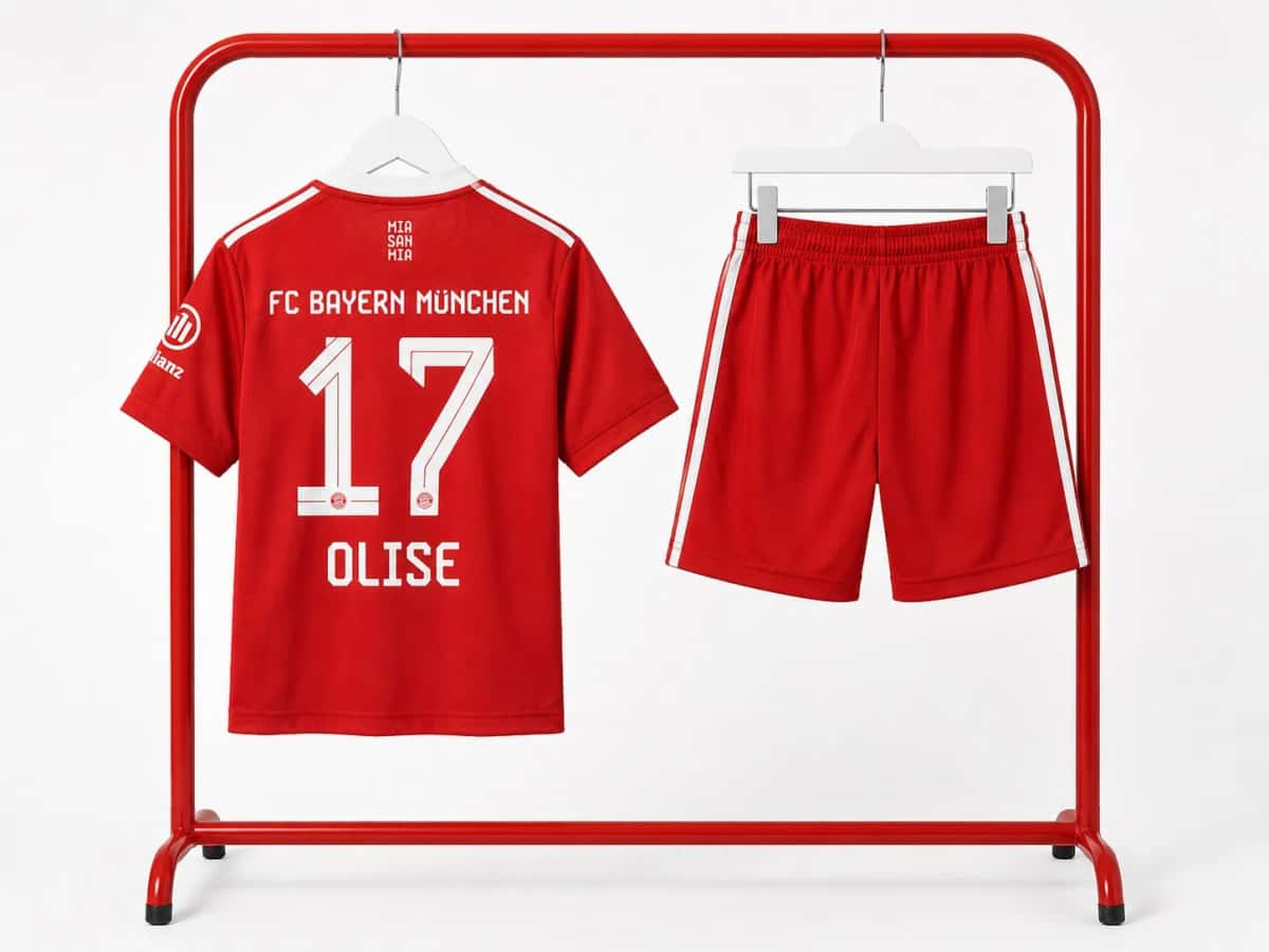 Sports suit for football, red, size 26 - Tenderyard