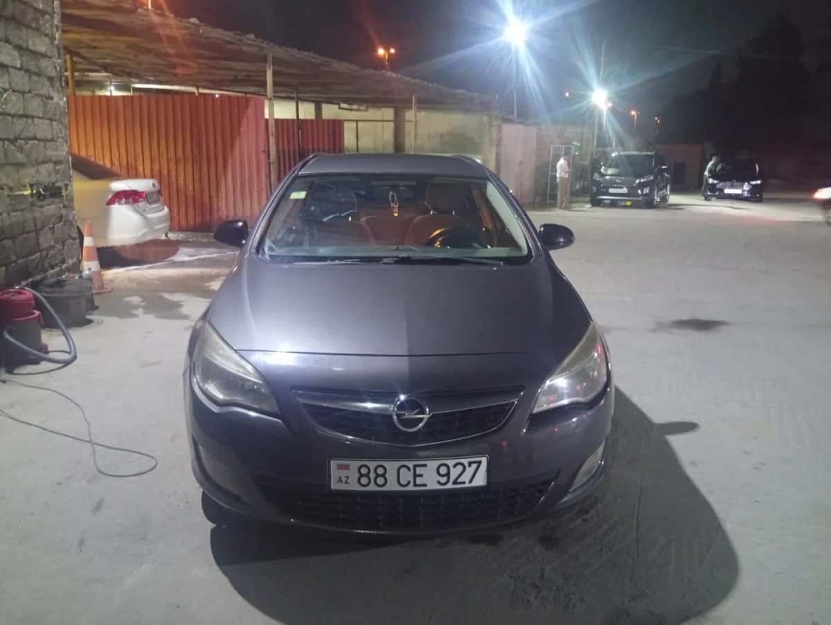 Opel Astra, 2012 il, 384000 km, 1.9 L - Tenderyard