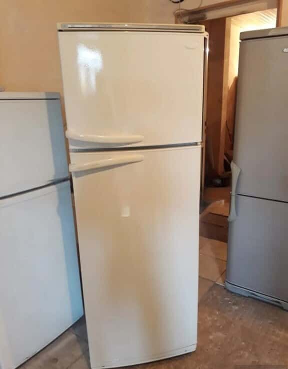Indesit refrigerator - Tenderyard