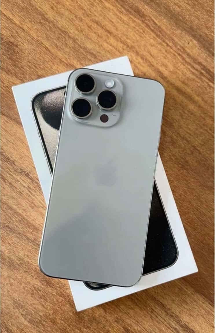 Apple iPhone 15 Pro Max, 8 GB - Tenderyard