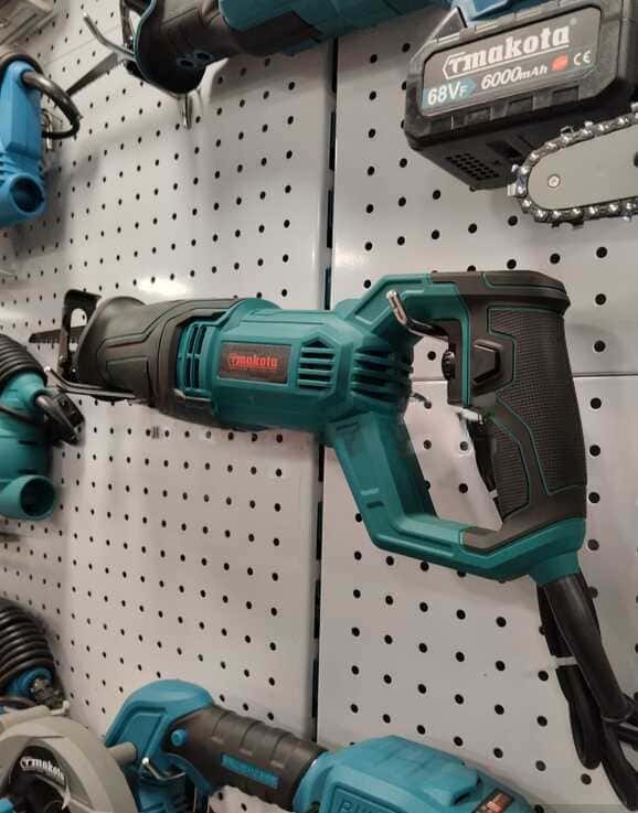 Straight reciprocating saw Tmakota 1200W - Tenderyard
