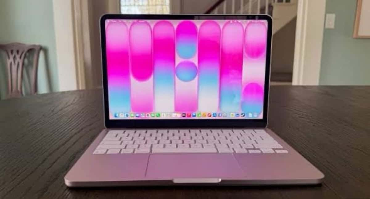 Apple brand laptop, Gray color - Tenderyard