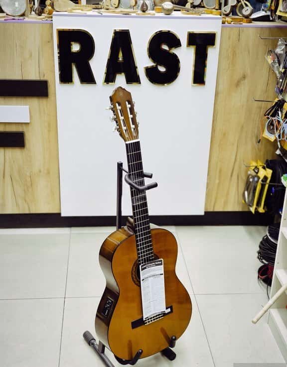 Classical guitar, 6-string - Tenderyard