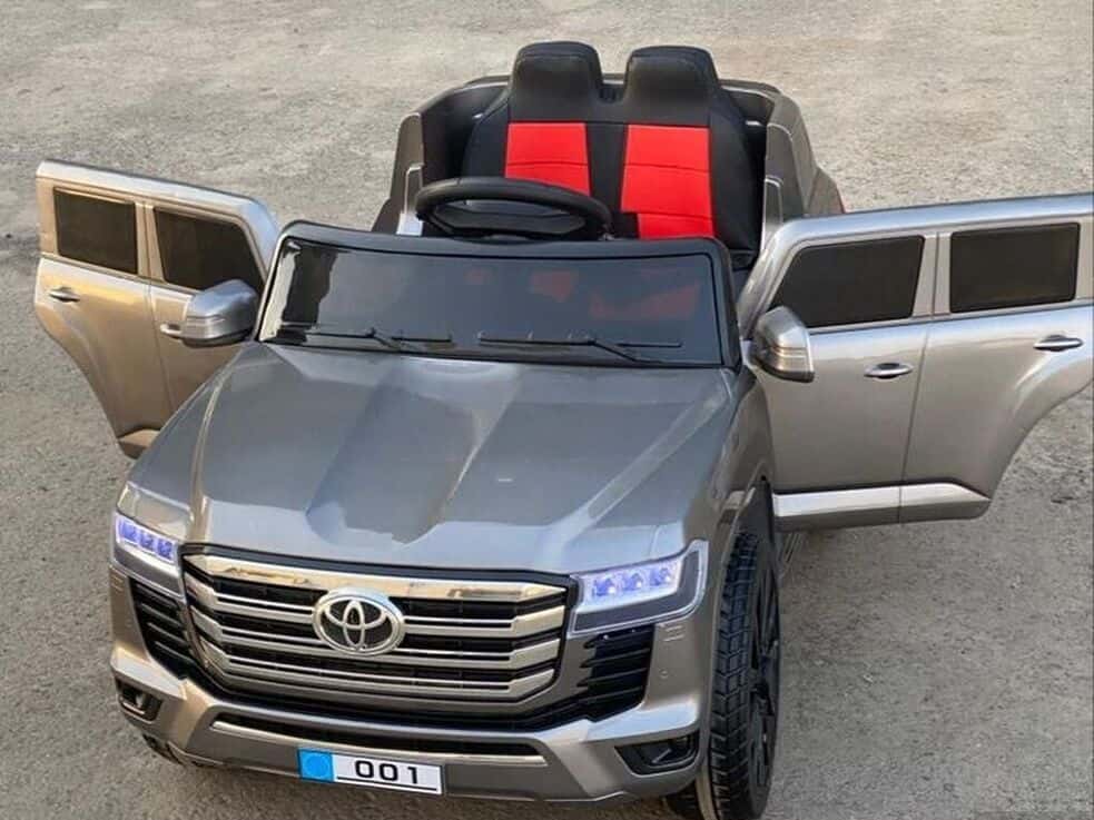 Uşaq elektromobili Toyota Land Cruiser 300 - Tenderyard