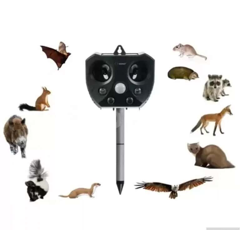 Ultrasonic animal repellent with solar panel - Tenderyard