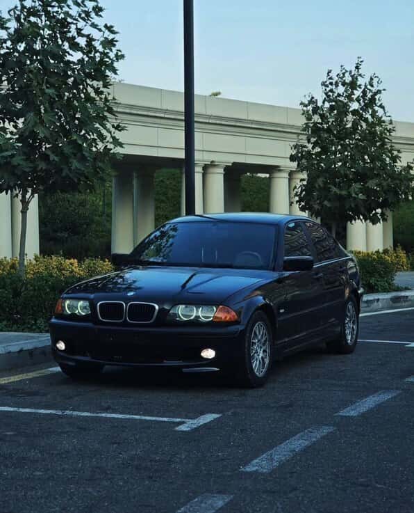 BMW 318, 2000 год, 258465 км, 1.9 л - Tenderyard
