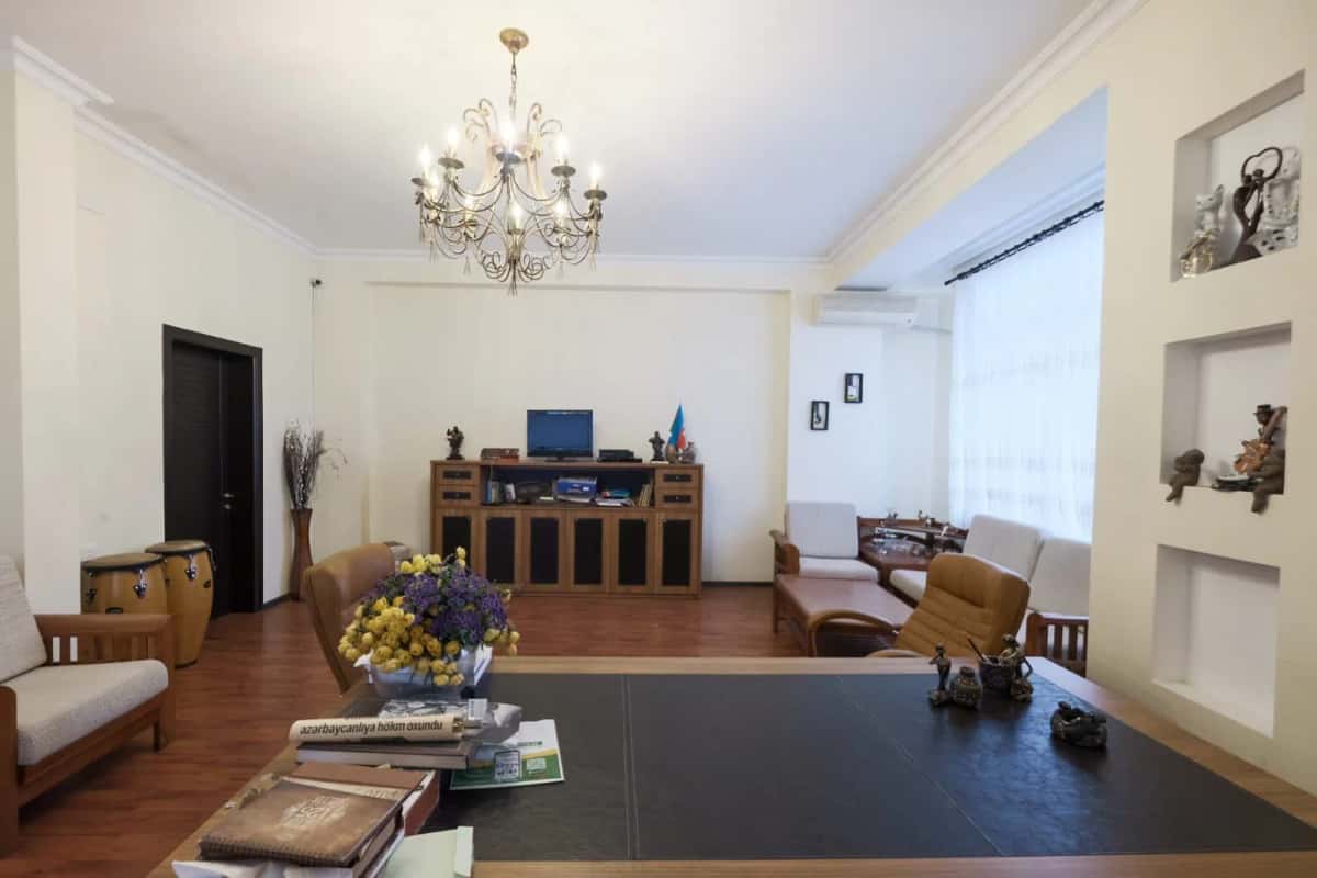 Продается 7-комнатный офис 200 м² - Tenderyard