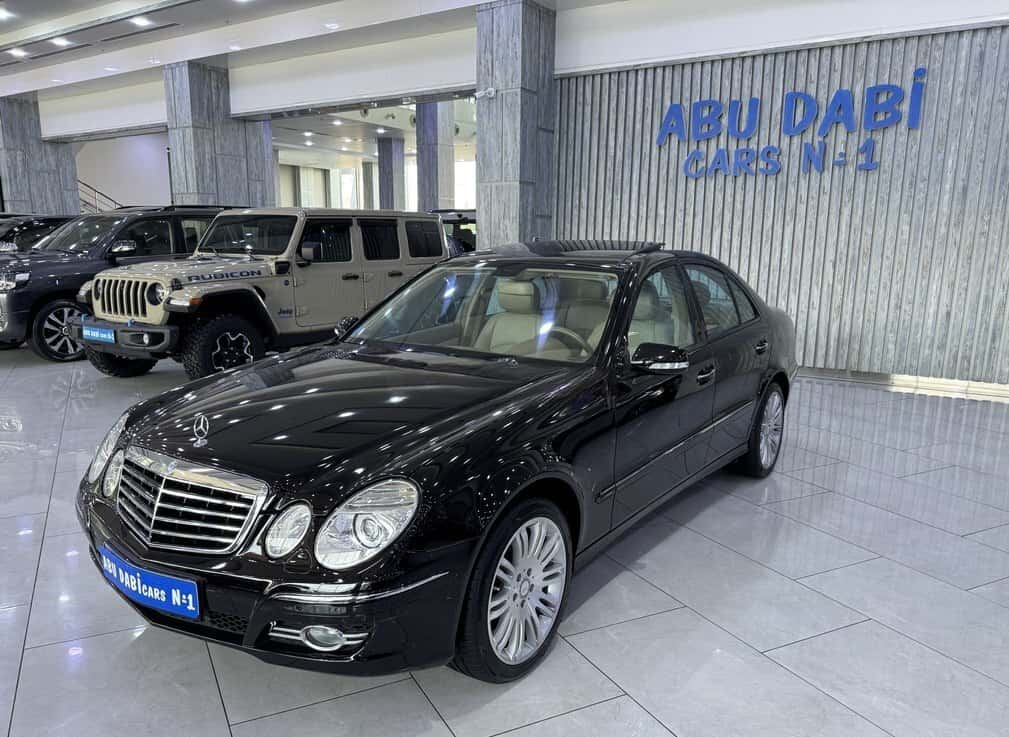 Mercedes E 350, 2007 год, 288600 км, 3500 л - Tenderyard