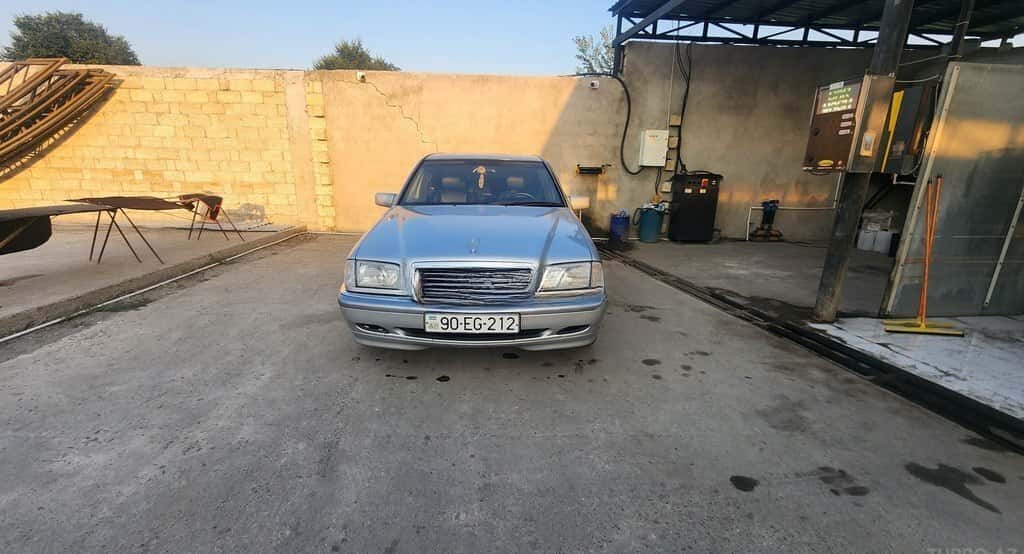 Mercedes C 180, 1995 il, 409832 km, 1800 L - Tenderyard