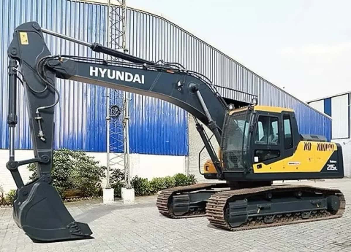 Hyundai R215 Excavator, 22 tons, 2025 model - Tenderyard