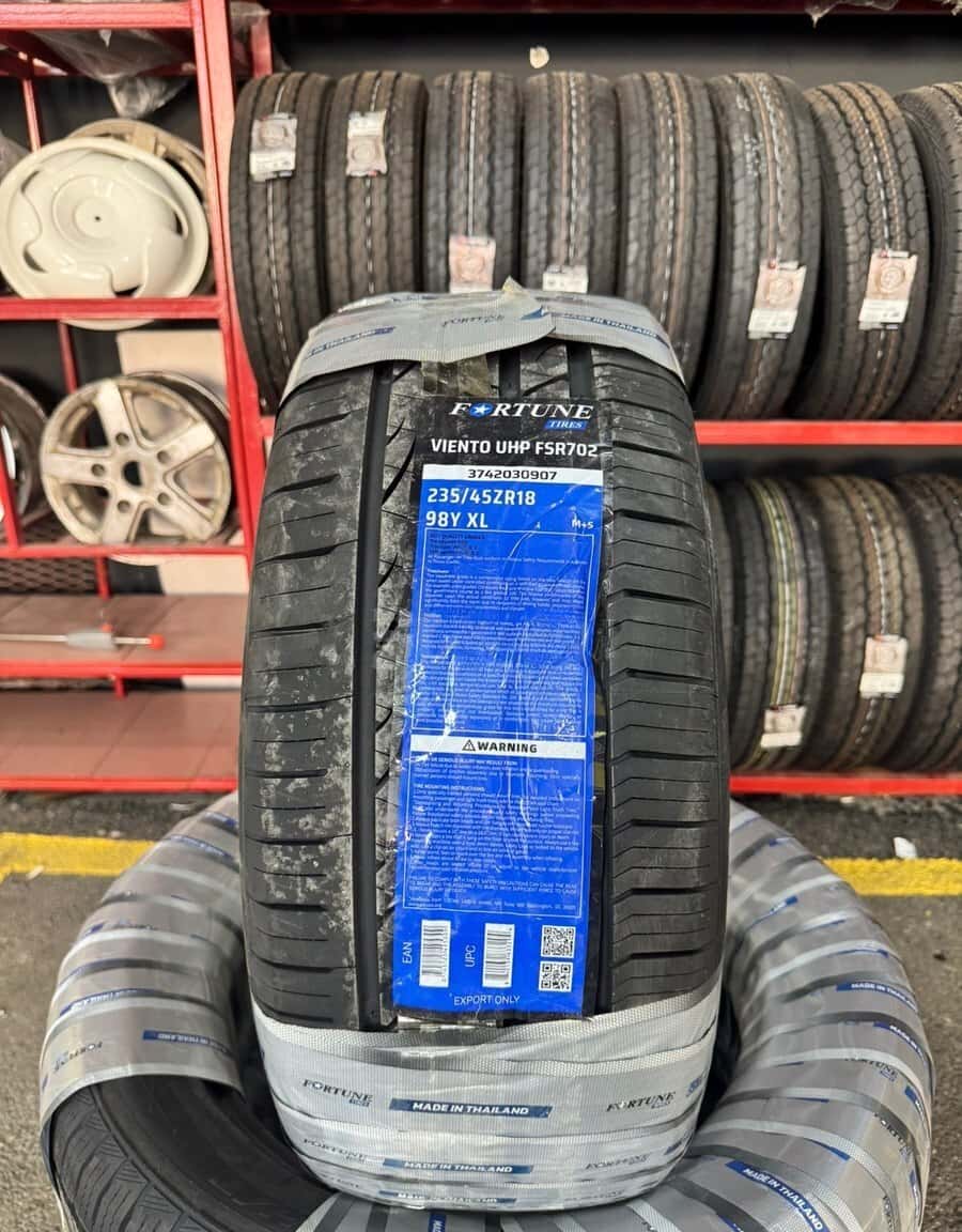 Car tire Fortune 235/45 R18 - Tenderyard