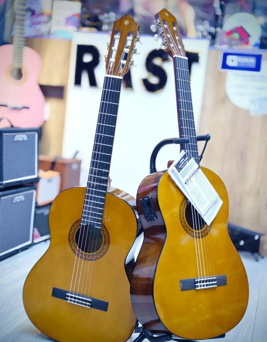 Classical guitar, 6-string - Tenderyard