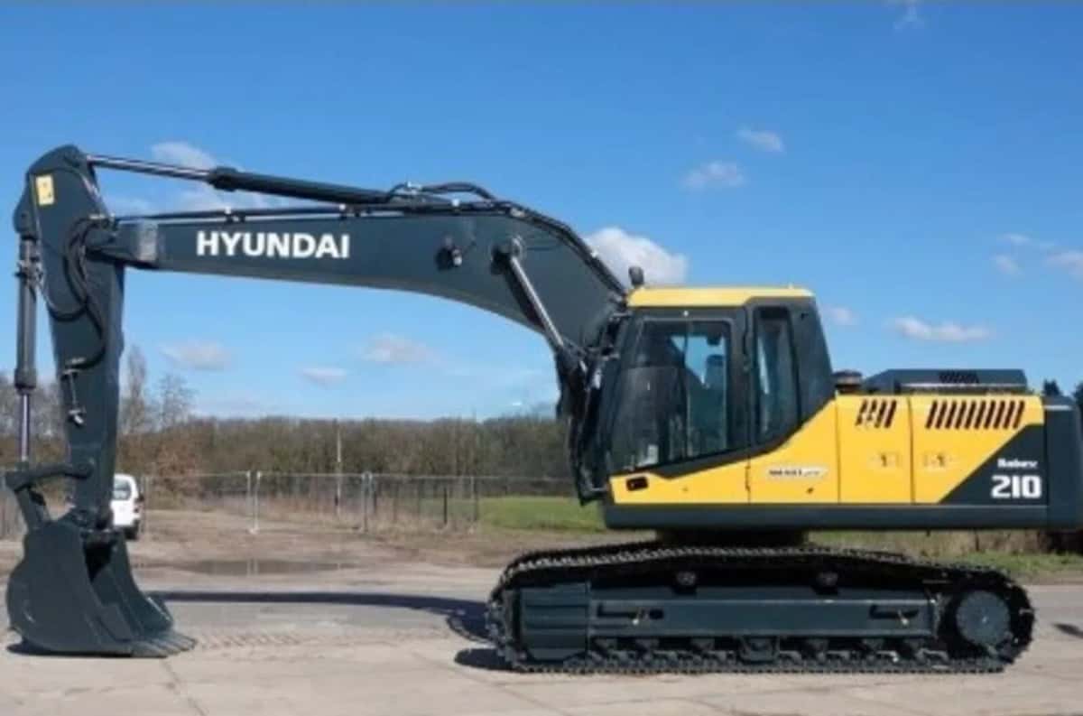 Excavator Hyundai R210L 2023 - Tenderyard