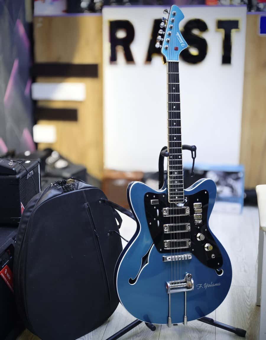 Electric guitar, 6-string - Tenderyard