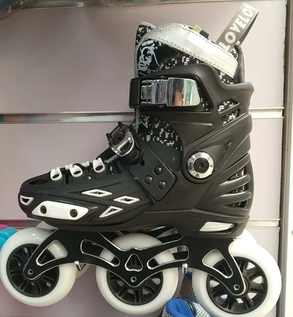 Professional Roller Skates and Skateboards - Tenderyard