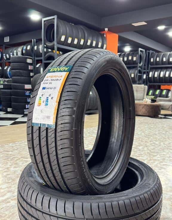 Envoy Aterna 215/50 R17 95W XL Tire - Tenderyard
