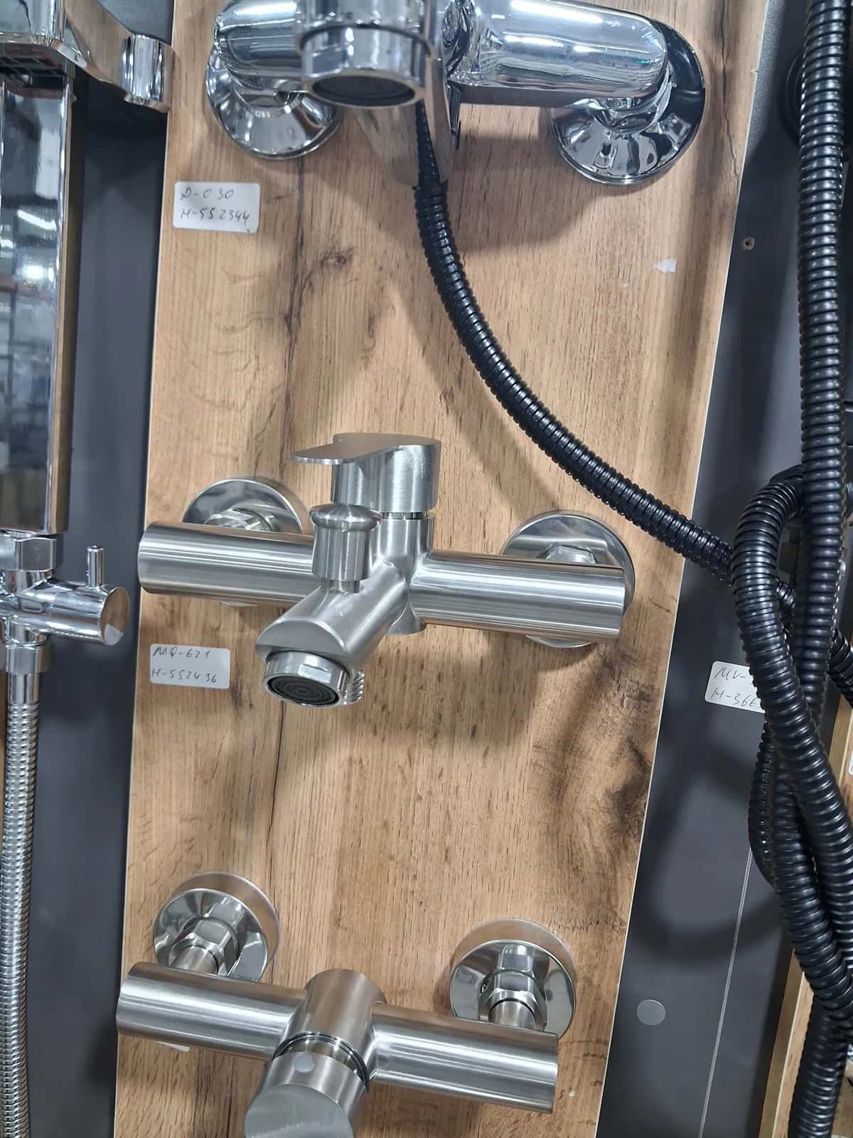 Shower faucet, Silver color - Tenderyard