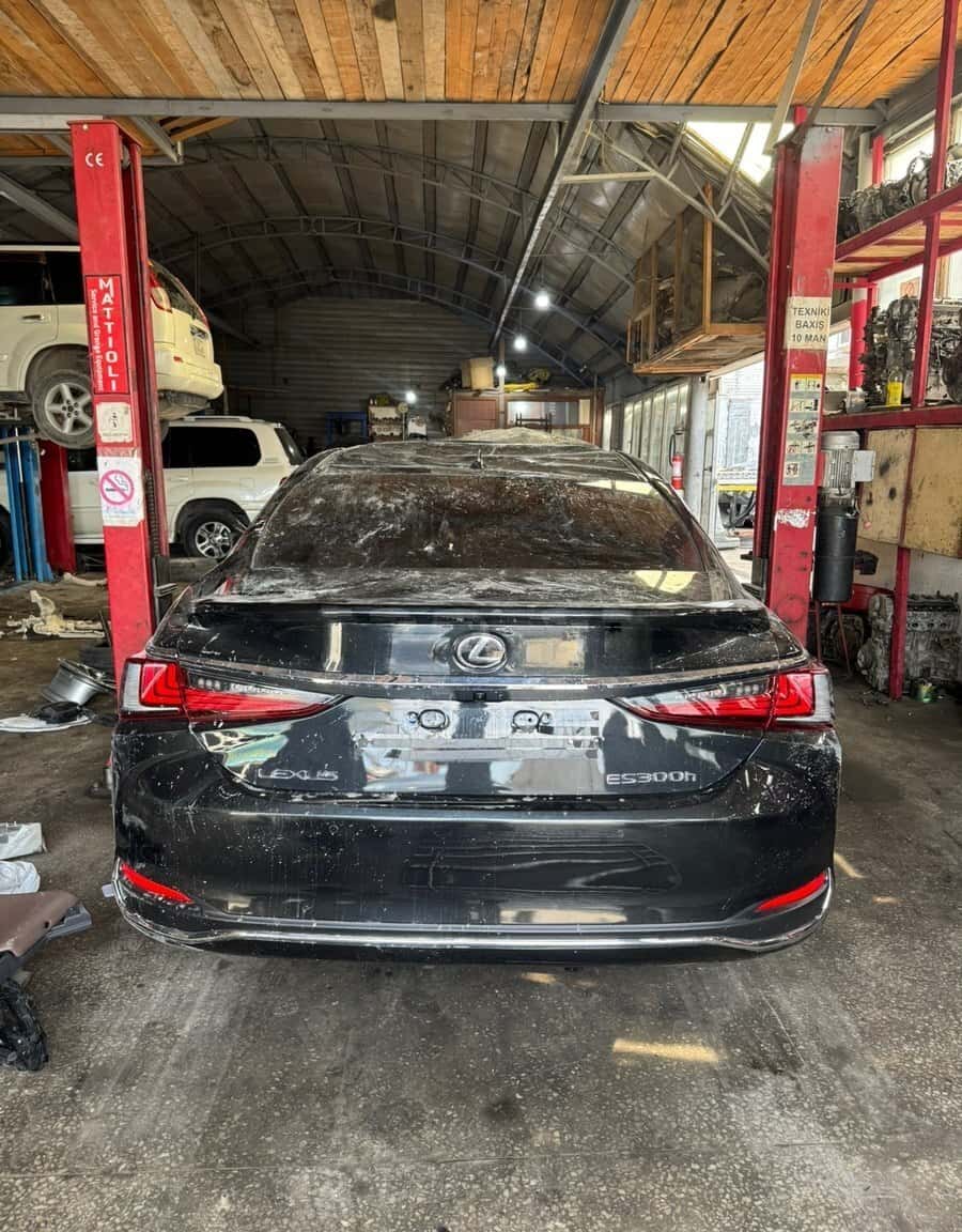 Spare parts for Lexus ES300 - Tenderyard