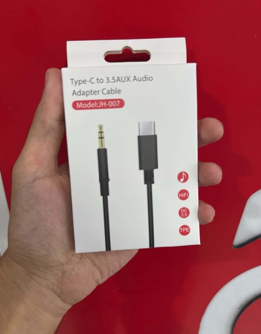 Black data cable, AUX - Tenderyard