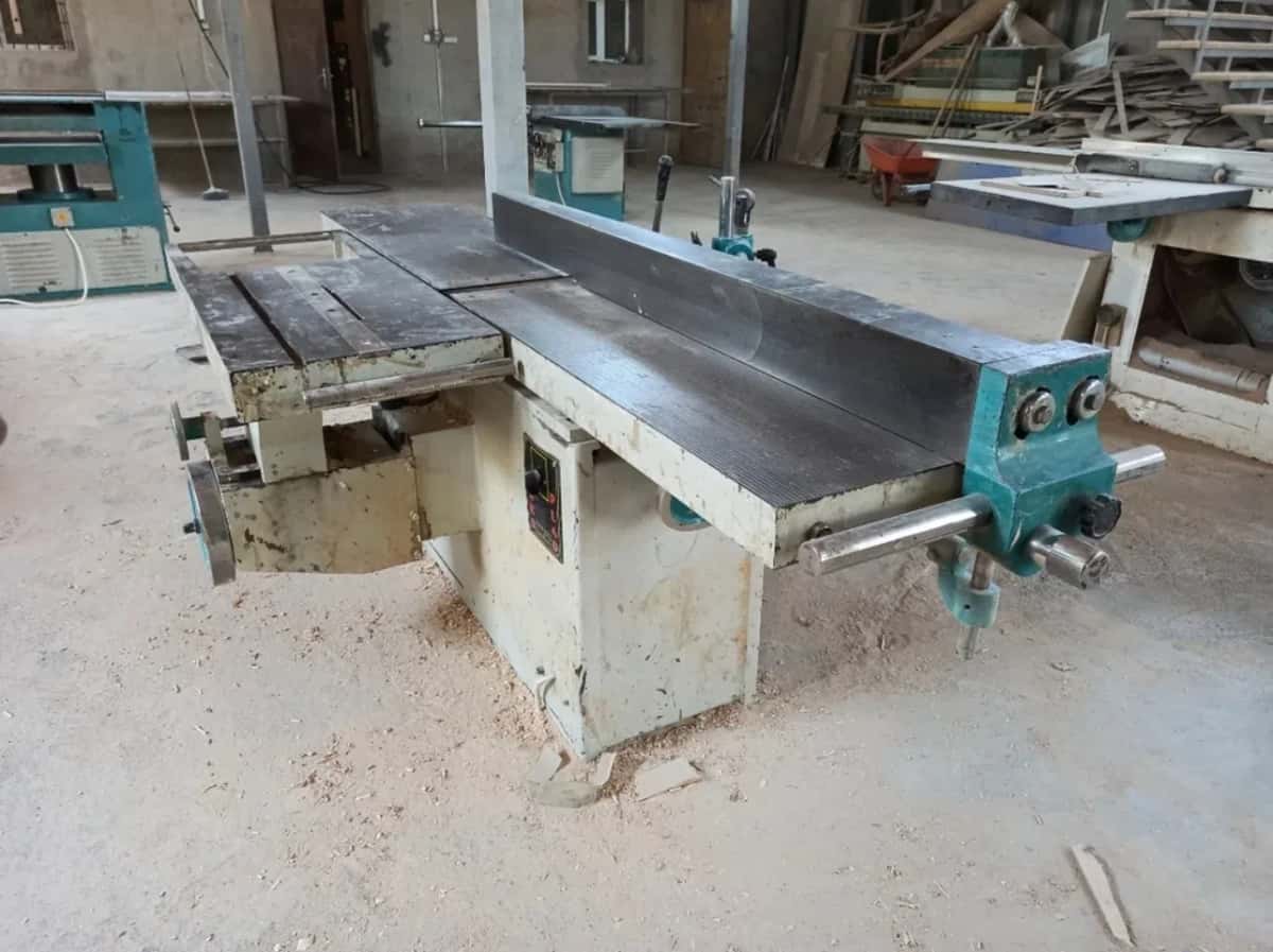 500 m² Yaxşı təmirli obyekt kirayə verilir - Tenderyard