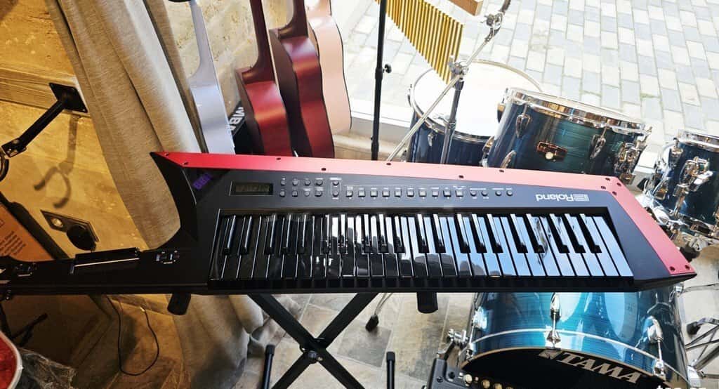 Synthesizer Roland AX-Edge-B - Tenderyard
