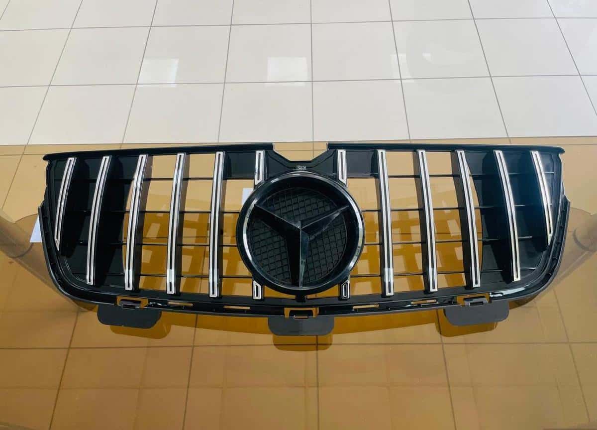 Radiator grille for Mercedes X164 GL 2009-2012 - Tenderyard