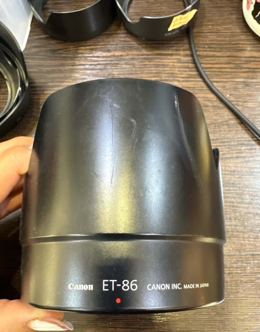 Lens Hood for Canon 70-200mm f/2.8 lens - Tenderyard