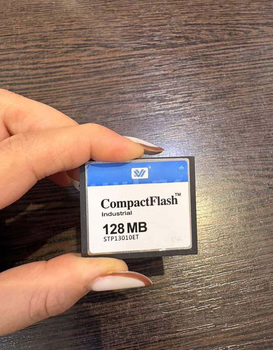 128 GB memory card - Tenderyard