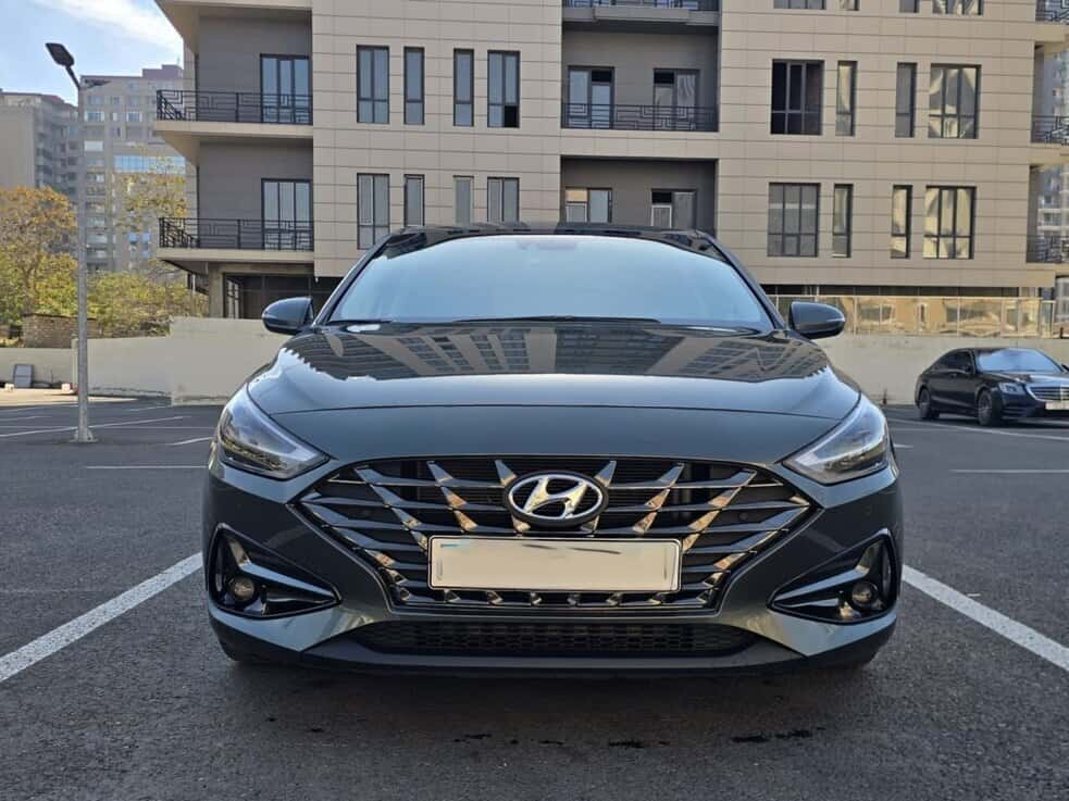 Hyundai i30, 2023 year, 37700 km, 1000 L - Tenderyard