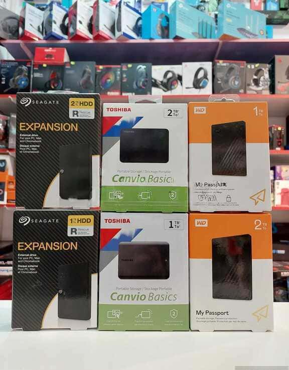 Seagate, WD, Toshiba External Hard Drives (HDD/SSD) - Tenderyard