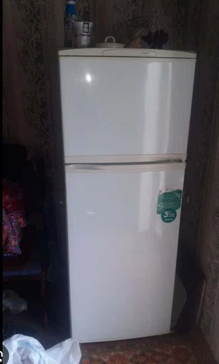 Indesit refrigerator - Tenderyard