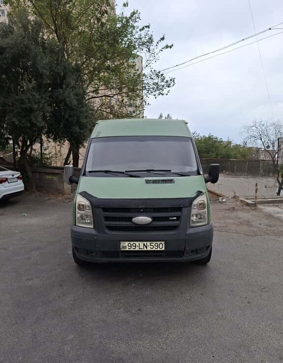 Cargo truck Ford Transit 2.4 L, 2007 - Tenderyard