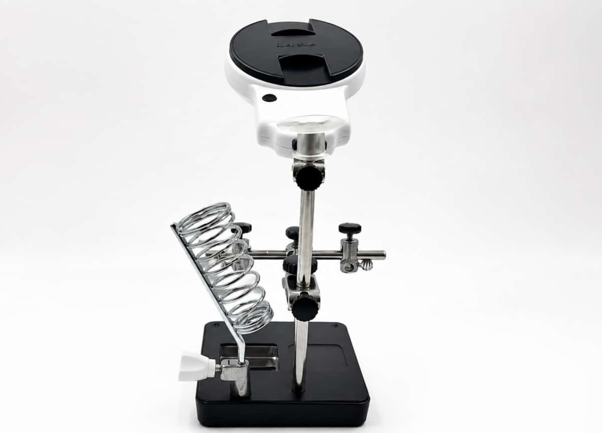 Magnifying Glass MG16129-AC1 with LED light - Tenderyard
