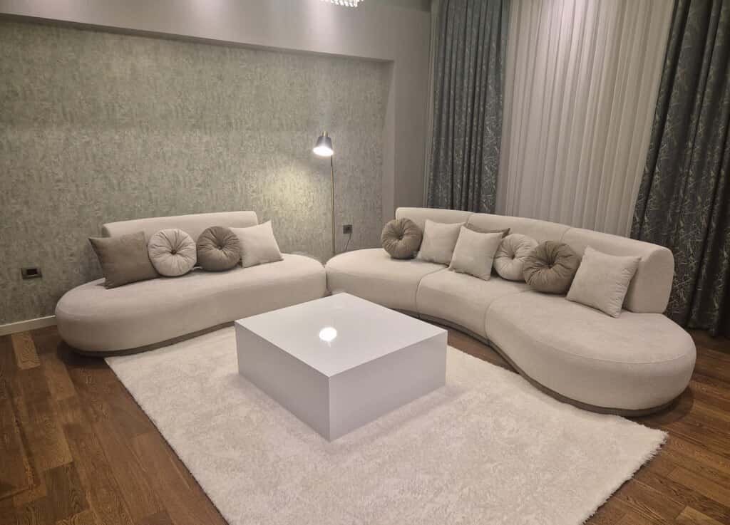 Künc divan, Qarışıq rəng - Tenderyard