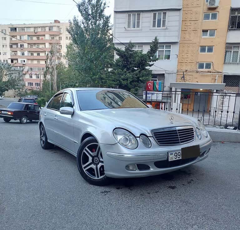 Mercedes E 270, 2002 il, 424400 km, 2700 L - Tenderyard