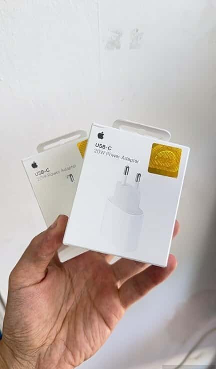 Apple 20W USB-C Adapter - Tenderyard
