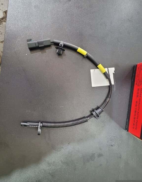 ABS sensor rear Ford Fusion - Tenderyard