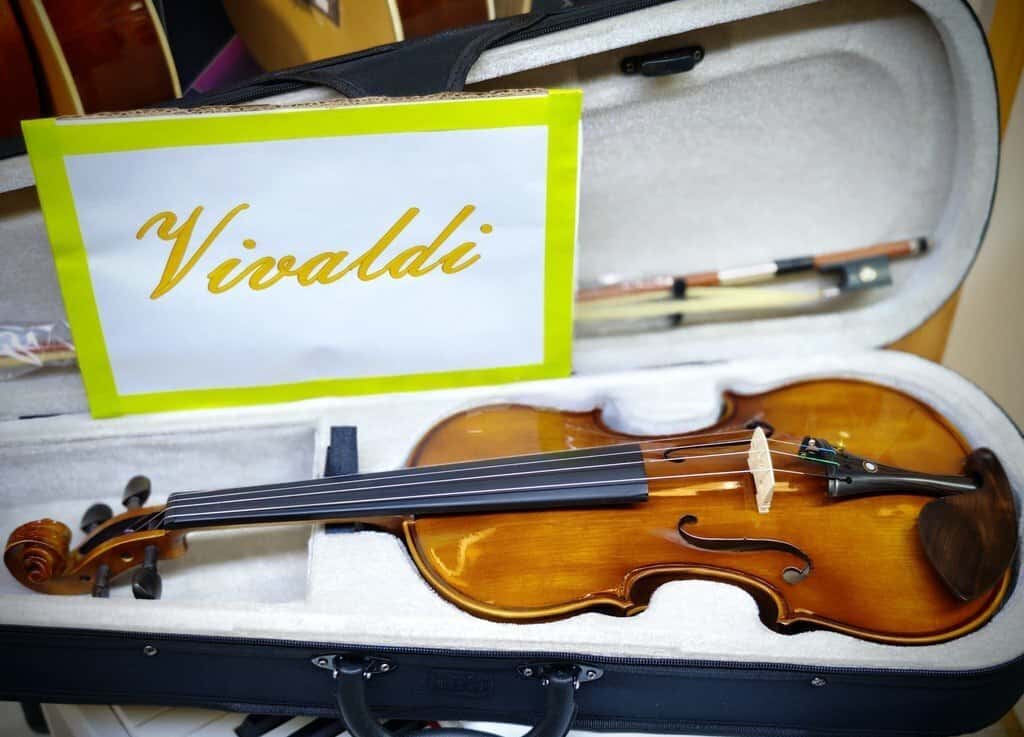 Vivaldi HV-2352 Violin - Tenderyard