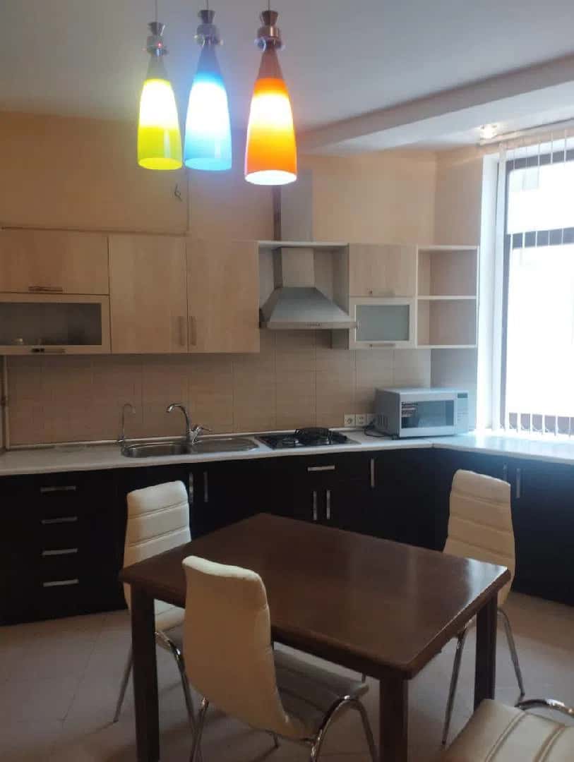 2 otaqlı mənzil 81 m² kirayə verilir - Tenderyard