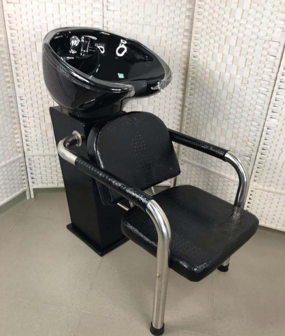 Salon chair and basin set - Tenderyard