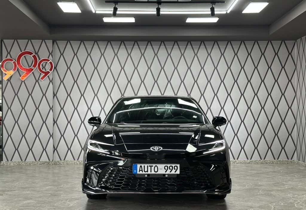 Toyota Camry, 2026 il, 0 km, 2 L - Tenderyard