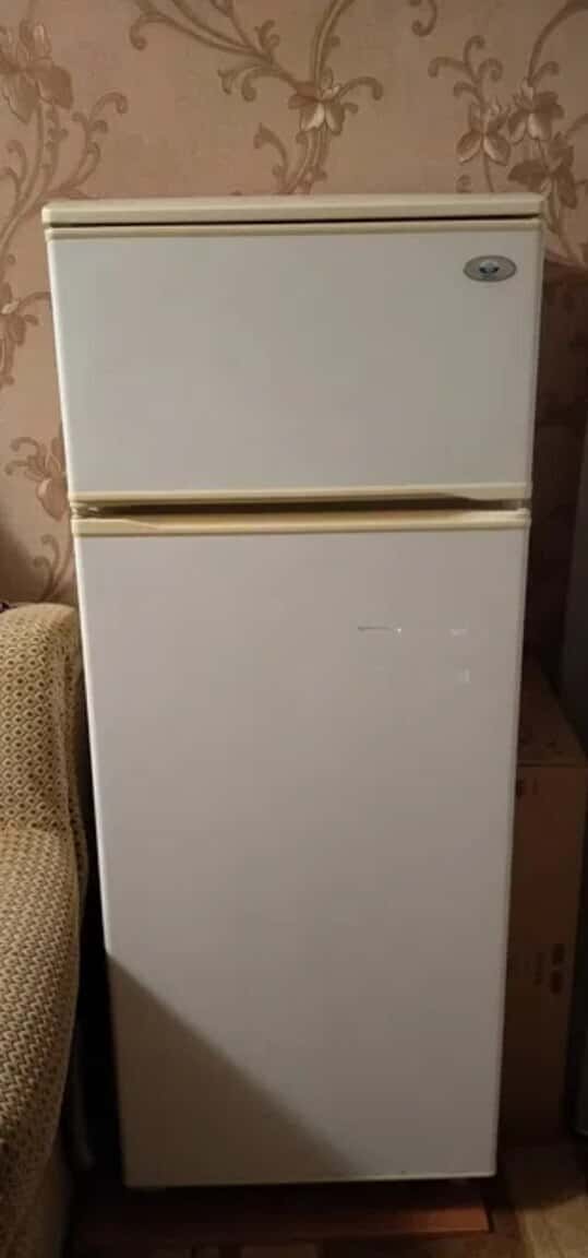 Indesit refrigerator - Tenderyard