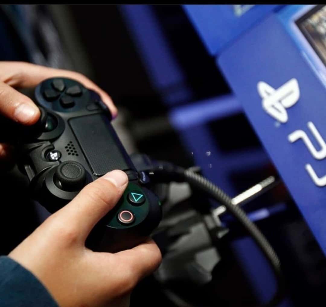 Беспроводной контроллер PlayStation 4 DualShock - Tenderyard