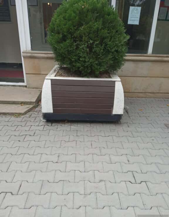 Bench Brown color - Tenderyard
