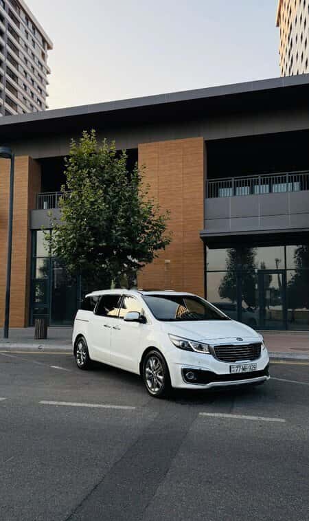 Kia Carnival 2017 в аренду - Tenderyard