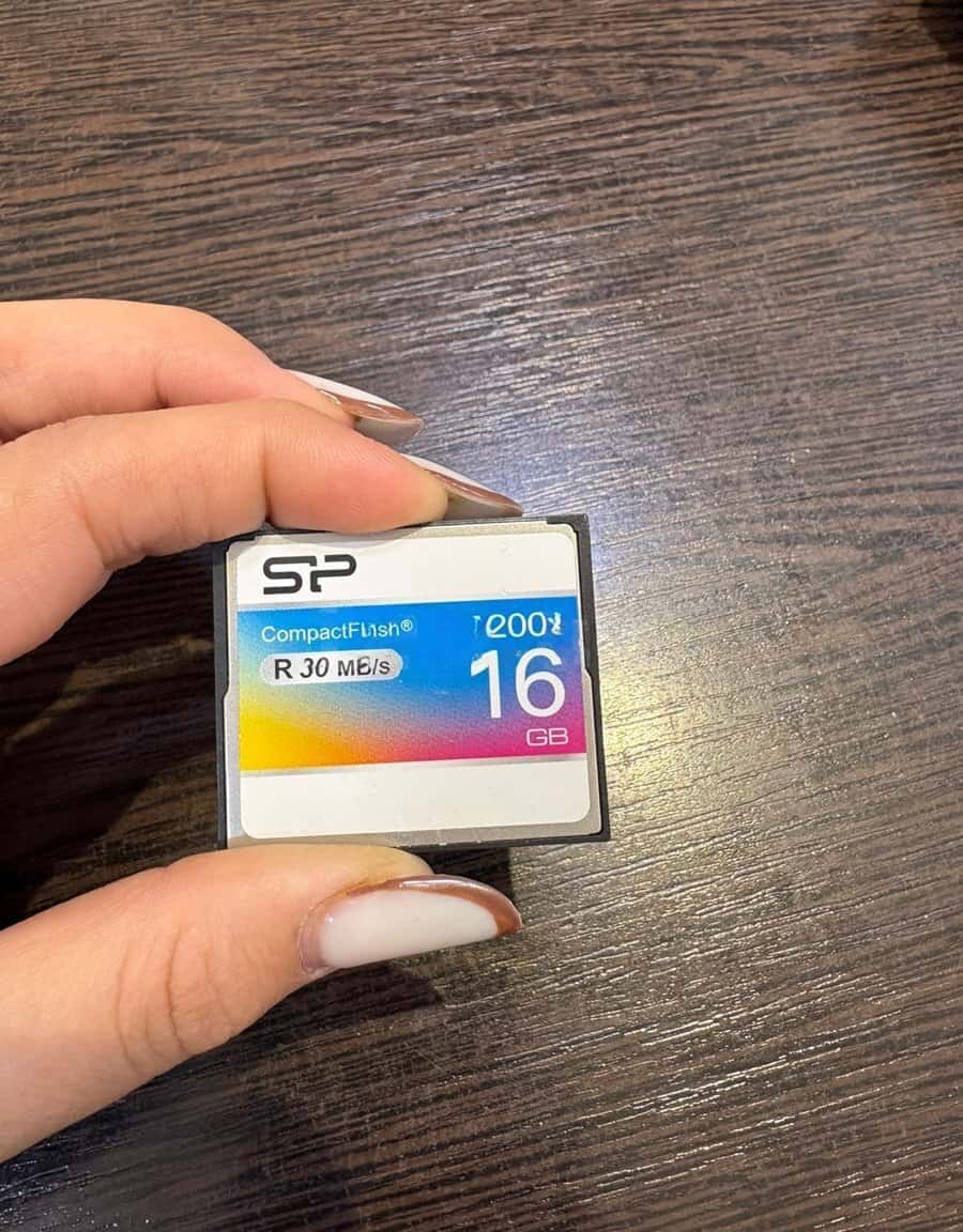 128 GB memory card - Tenderyard