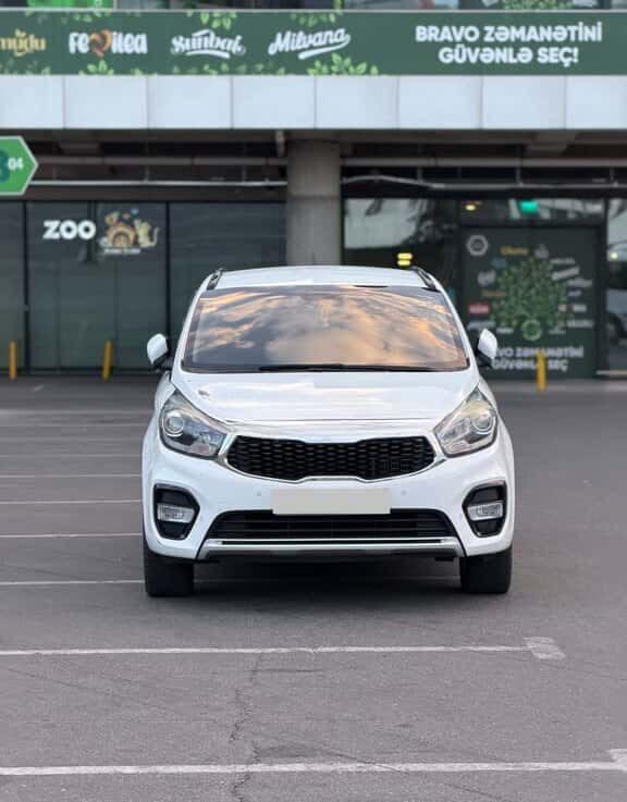 Kia Carens, 2017 il, 285000 km, 1700 L - Tenderyard