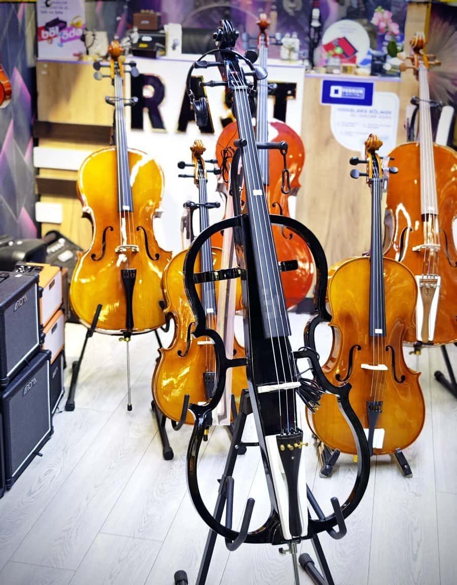 Electric violoncello cello - Tenderyard